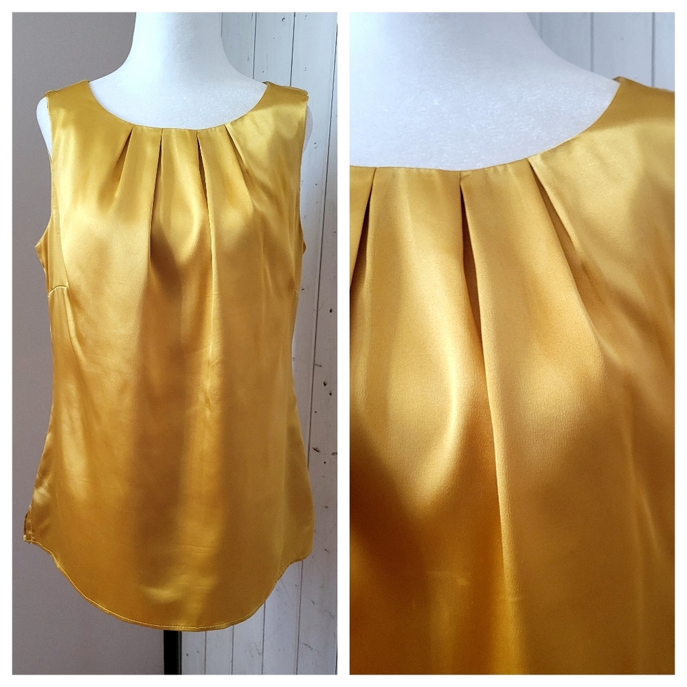 VINTAGE GOLD SILKY SLEEVELESS TOP medium